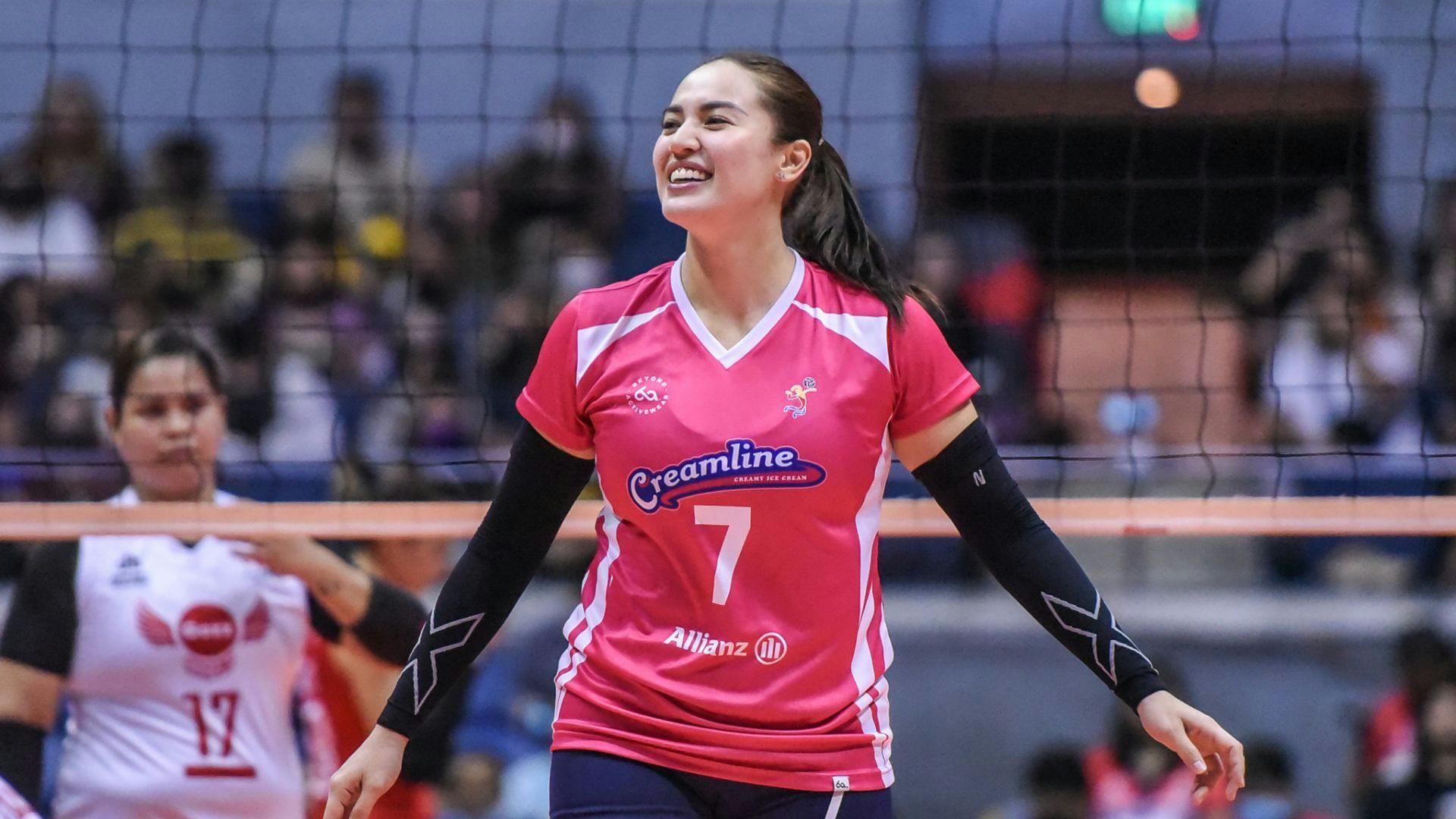 Creamline shows off depth, resilience in opening day win